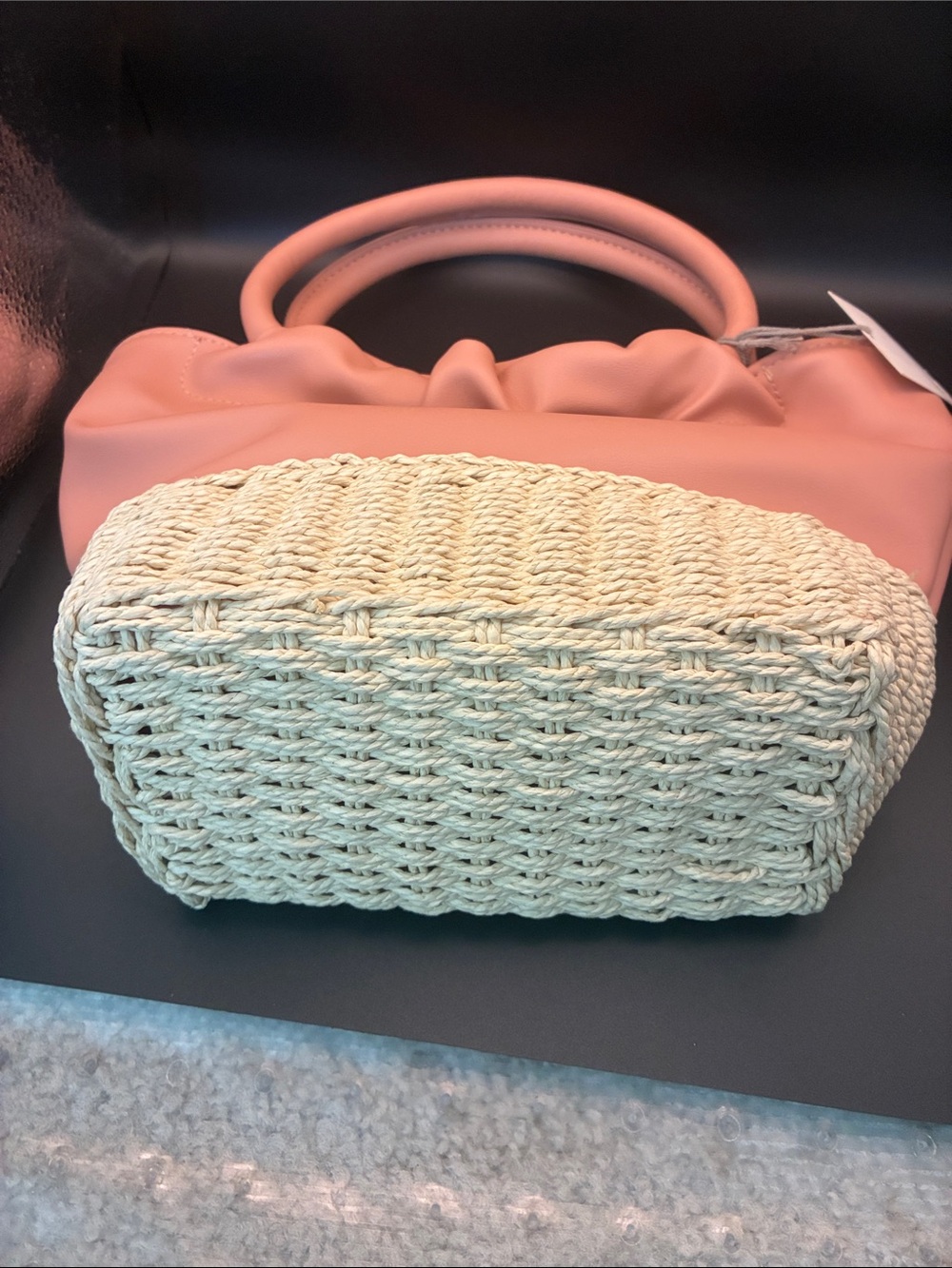 ๐a new day Peach Top-Handle Tote with Woven Base - Picture 6 of 6
